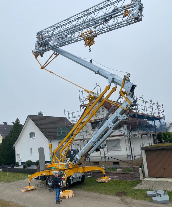 Baustelle einrichten / Kranaufbau