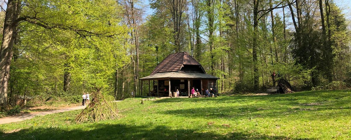 Hirschackerhütte